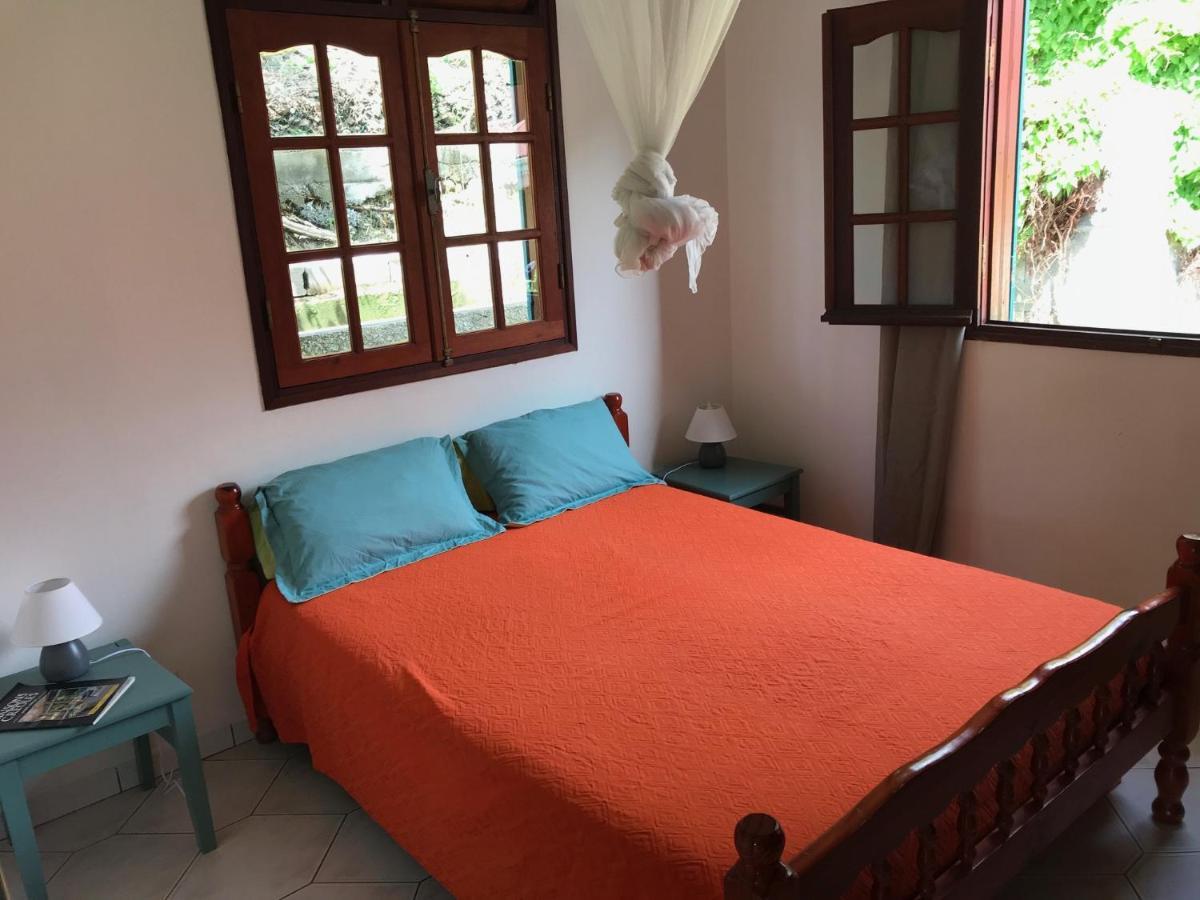 Case A Lili, Joli Haut De Villa Face A La Mer Dans Le Bourg. Terre-De-Haut Extérieur photo
